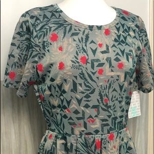 Lularoe Amelia